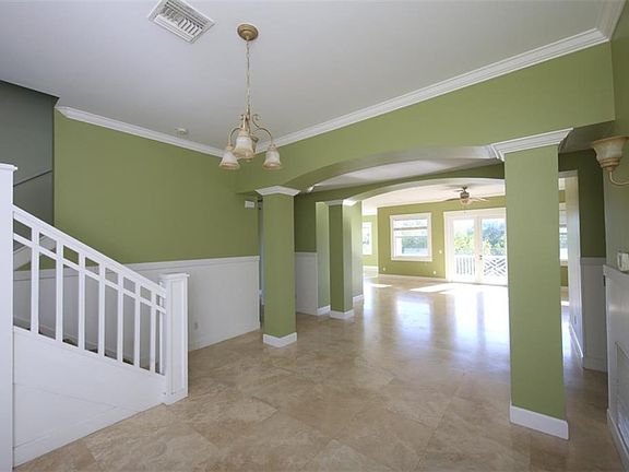 4th image of 25 Palm Dr