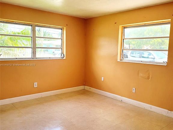 4th image of 1282 NE 144th St #1