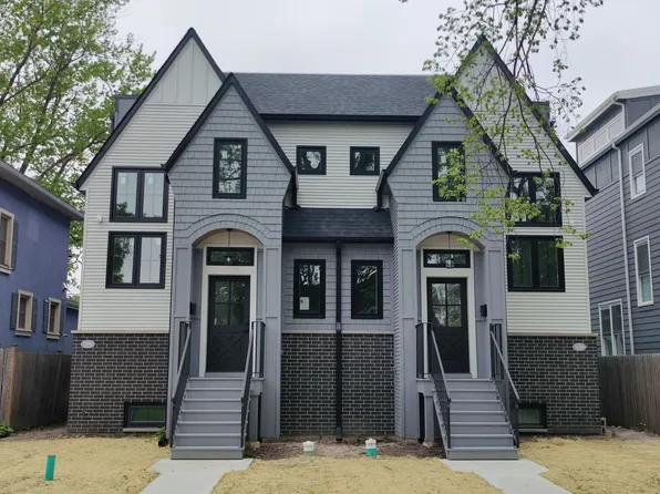 2106 Darrow Ave, Evanston, IL 60201