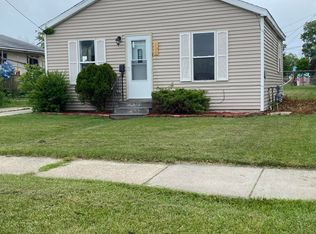 960 Center St, South Haven, MI 49090