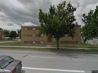 4230 Ridge Rd, Brooklyn, OH