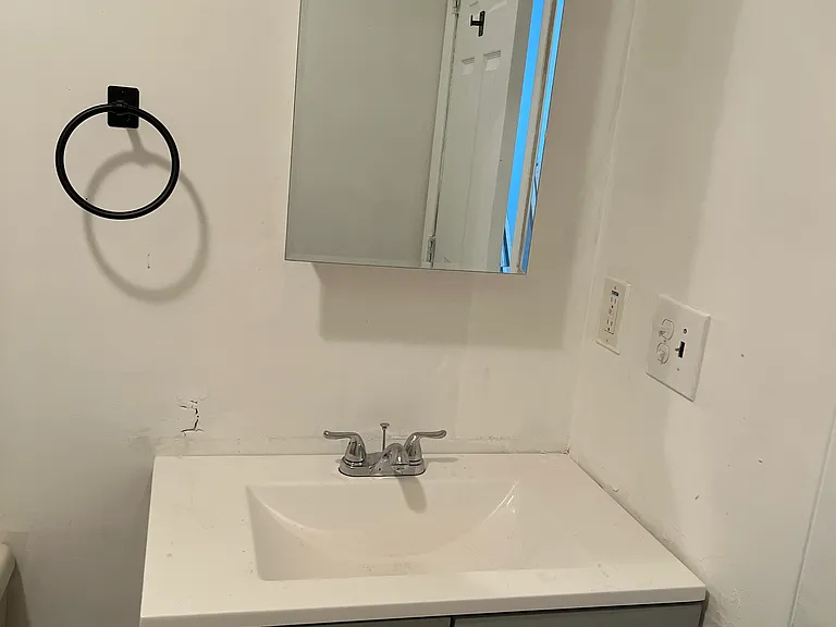 4 Concorde Way #4A3 — Photo 13