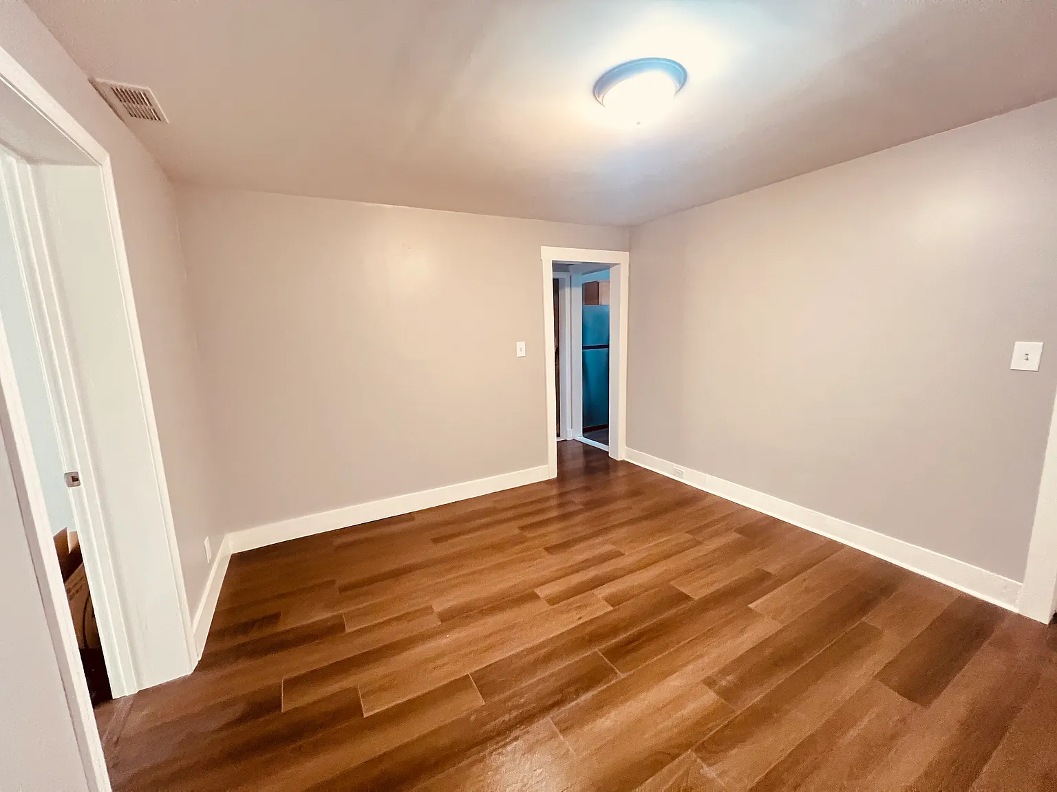 178 Carrington Ave — Photo 4