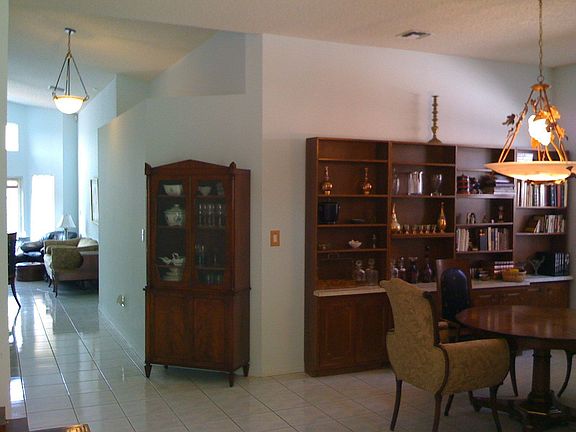 Foyer entry leads to Dining/Living Room