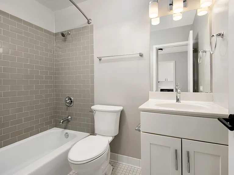 3450 N. Lake Shore Drive — Photo 34
