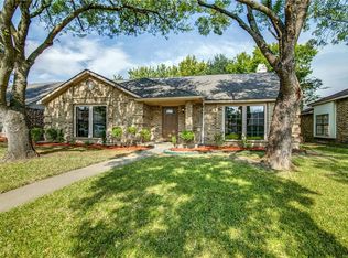 9405 Willard St, Rowlett, TX 75088