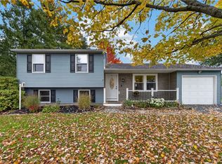 8312 Falcon Dr, Liverpool, NY 13090