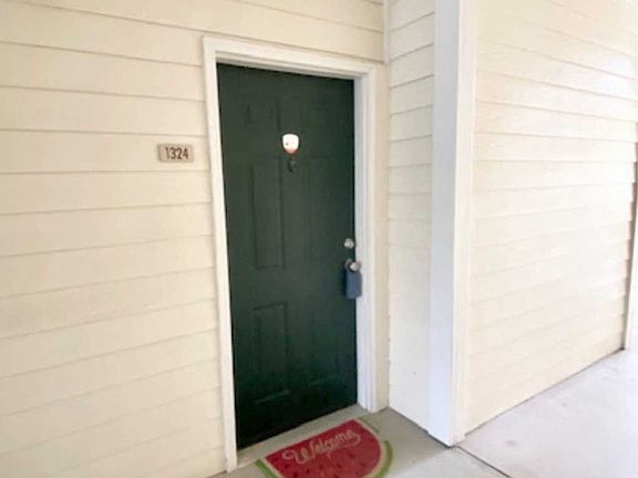 4th image of 7800 Point Meadows Dr APT 1324