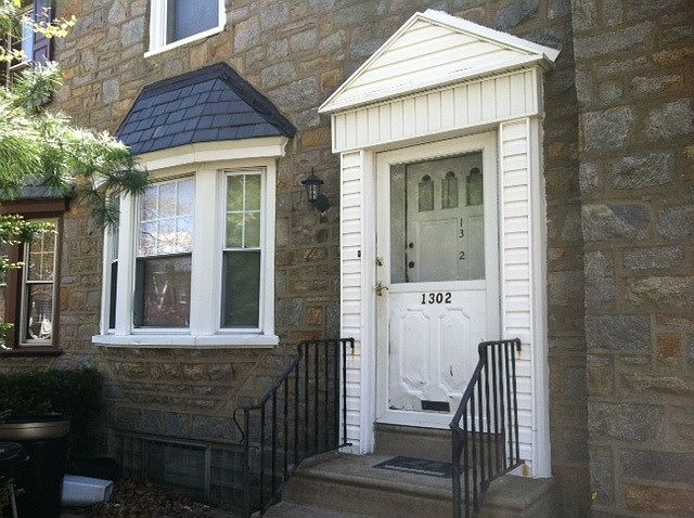 1st image of 1302 Devereaux Ave
