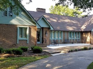 814 E Highland Ave, Carthage, MO 64836