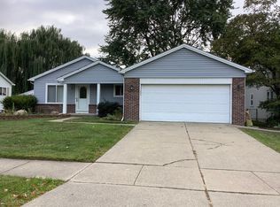 1646 Heritage Dr, Canton, MI 48188