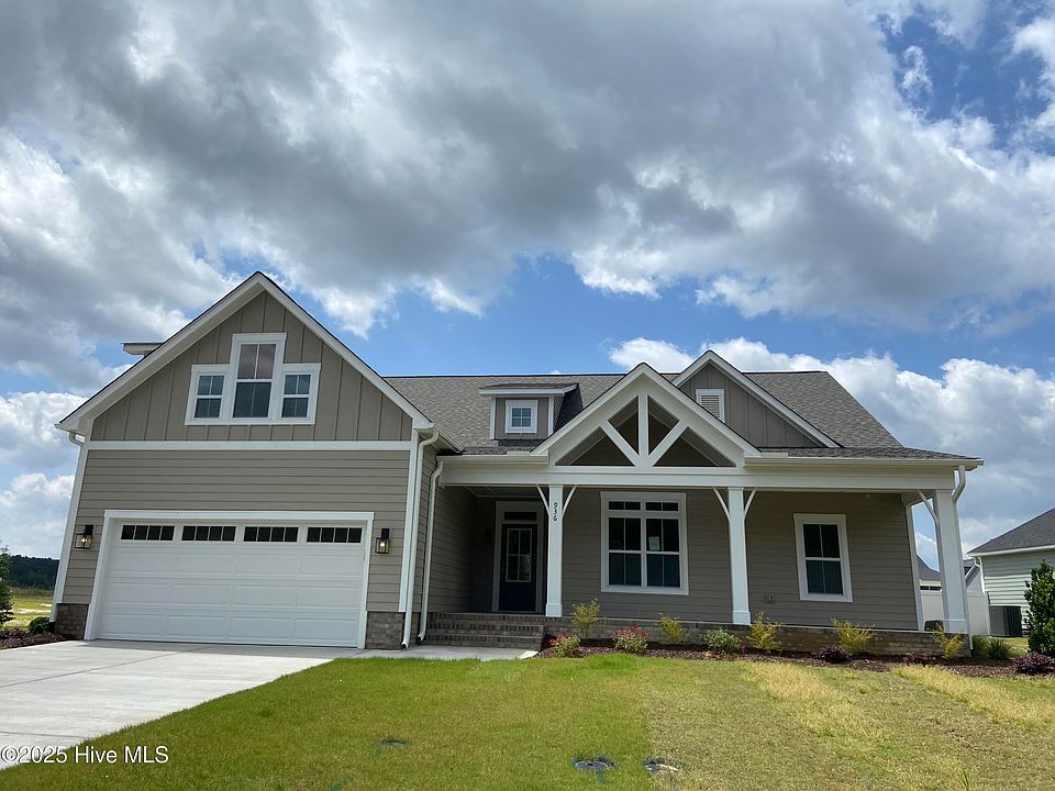 1st image of 936 Hunter Grace Drive