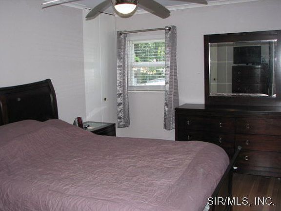5th image of 922 W Harnett St