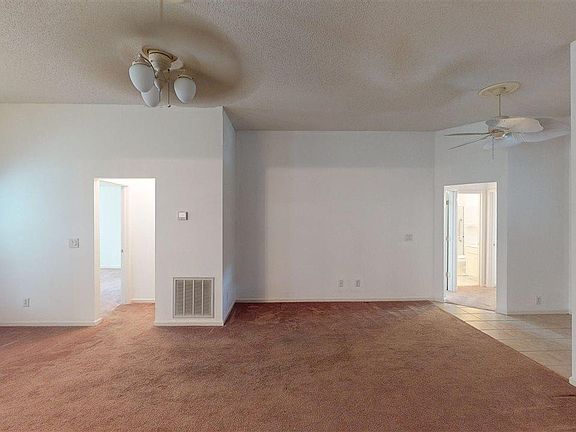 4th image of 1222 Ramblewood Dr