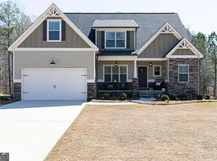 548 Principal Meridian Dr, Dallas, GA 30132