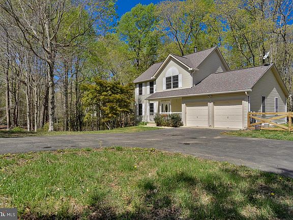 3rd image of 15410 Sorrel Ridge Ln