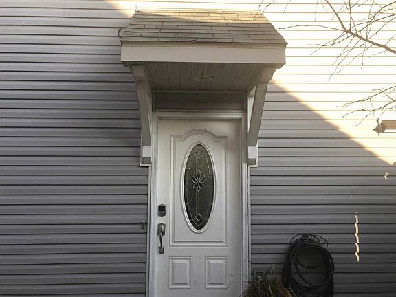 3rd image of 5783 Riverwalk Cir