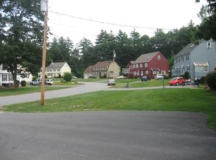 26 Dexter St #A, Derry, NH 03038