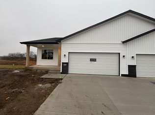 6538 NE 11th Ct, Des Moines, IA 50313