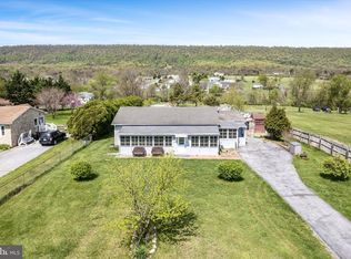 1018 Dominion Rd, Gerrardstown, WV 25420