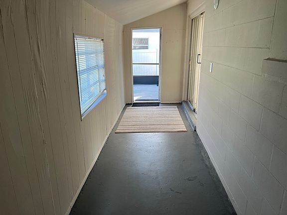 3rd image of 14425 Daring Ave