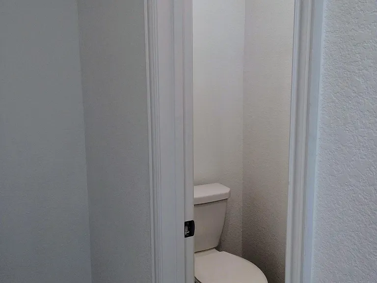 1103 Mahogany Ln — Photo 14