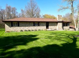 4067 Chamberlain Rd, Buchanan, MI 49107