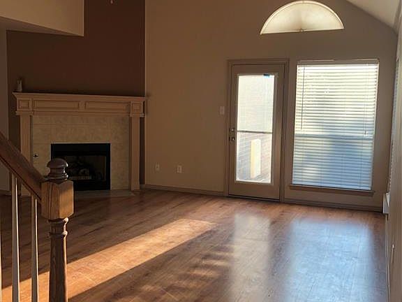 4th image of 3908 Granby Ln