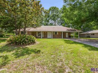 6655 Landmor Dr, Greenwell Springs, LA 70739