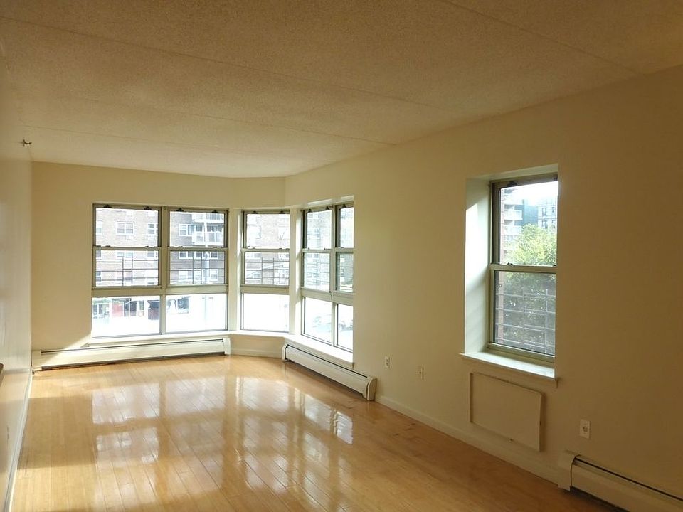 1st image of 201 W 148th St APT 3E