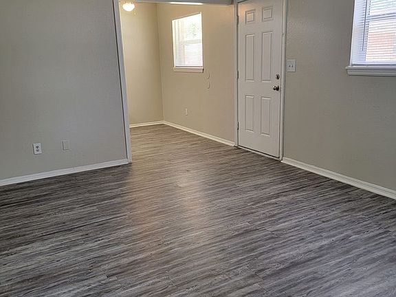4th image of 1820 Cherry Stone St APT 17