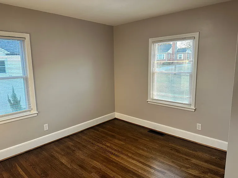 538 Bowman Rd — Photo 8