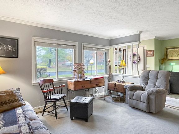 5th image of 2947 Six Mile Ln