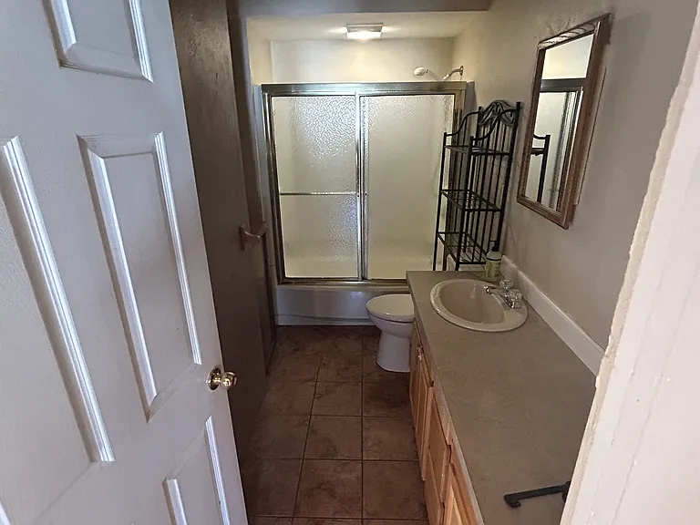94 Woodland St #2 — Photo 8