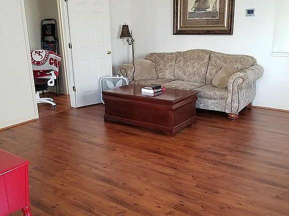 3rd image of 2204 Tuley Dr