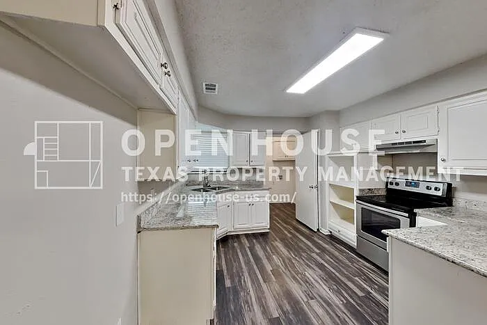 1809 Geneva Ln — Photo 5