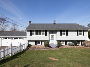 69 Bayberry Dr, Wallingford, CT 06492