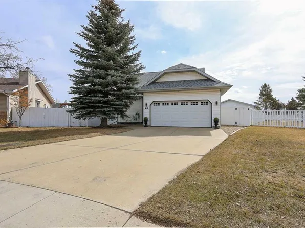 25 N Kee Close, Red Deer, AB T4P 3M4