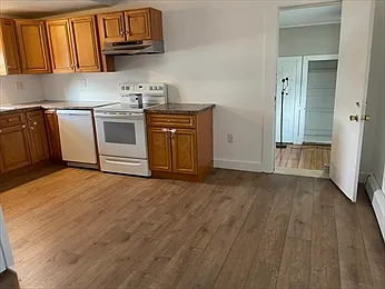 3 bed, 1700 sqft, $2,800 — Photo 3