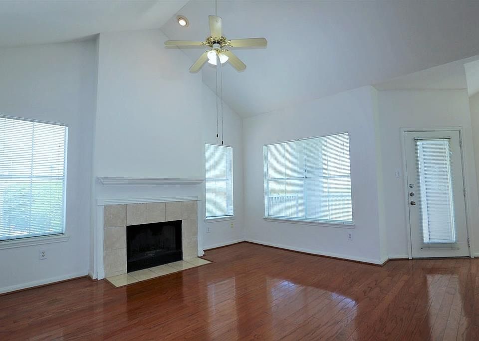 1st image of 1330 Old Spanish Trl APT 1301