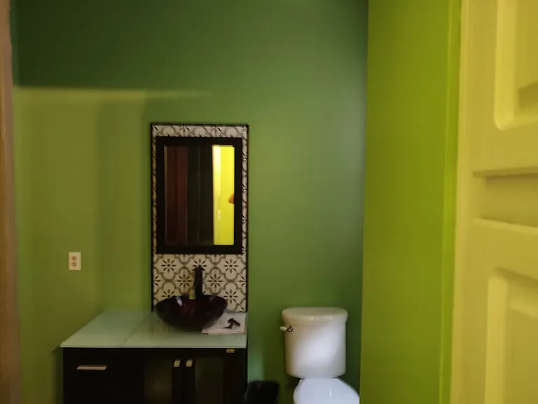 150 N Ashland Ave #1 — Photo 6