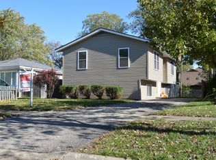1713 Jethro Ave, Zion, IL 60099