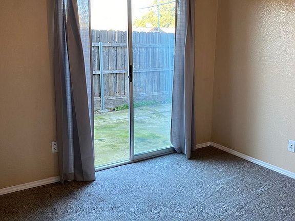 3rd image of 5986 Woodbriar Way