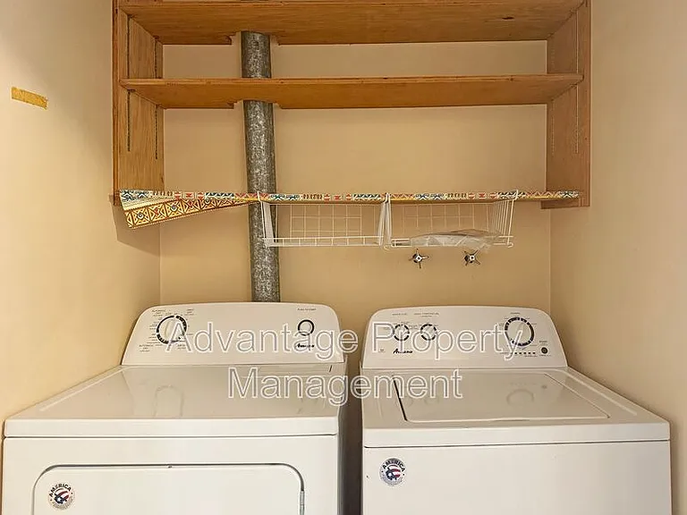 1015 NW 26th St #26TH1015 — Photo 10