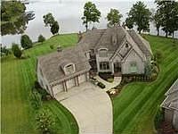 1st image of 1060 Sir Francis Ct
