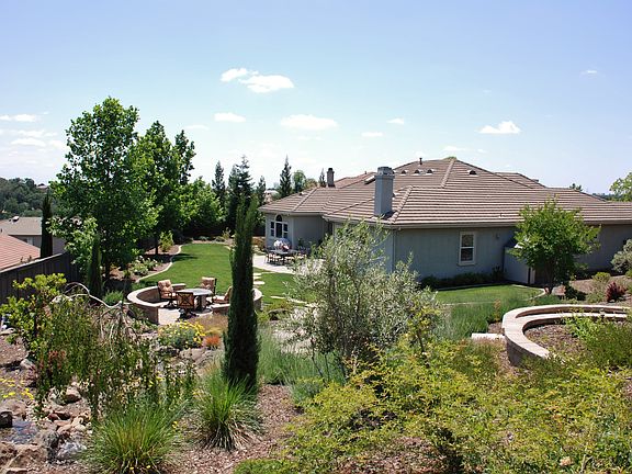 3rd image of 1616 Oak Hill Way