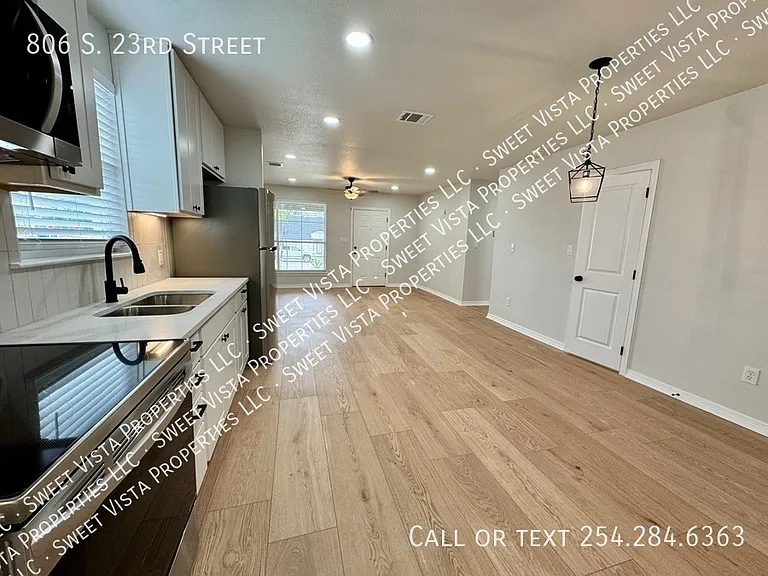 806 S 23rd St — Photo 5