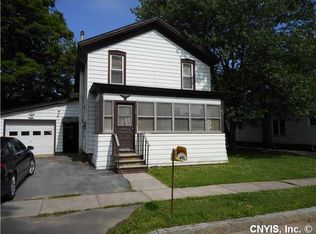 32 Erie St, Pulaski, NY 13142