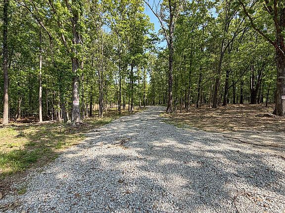 4th image of 1015 County Road 108
