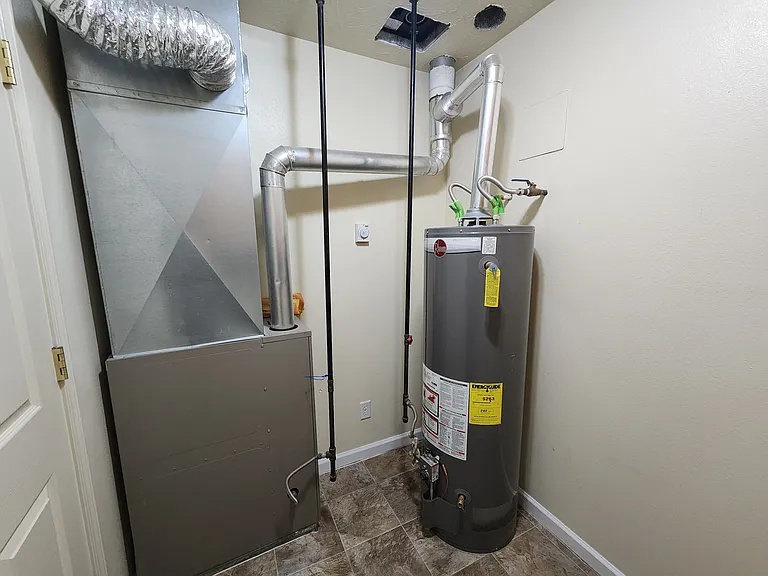 2450 Virlow St Apt 1 - 8_01142025